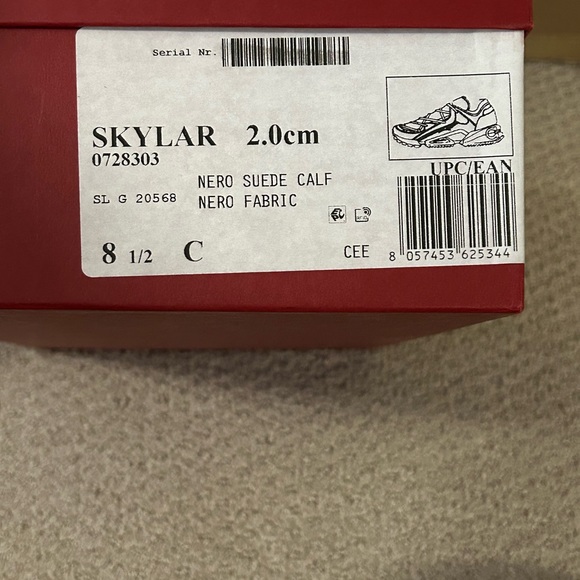 Salvatore Ferragamo sneakers NWT - Picture 8 of 9